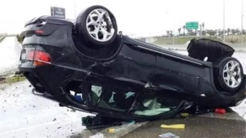 مصرع شخصين وإصابة اخر فى حادث تصادمهما بسيارة ملاكي بكرداسة