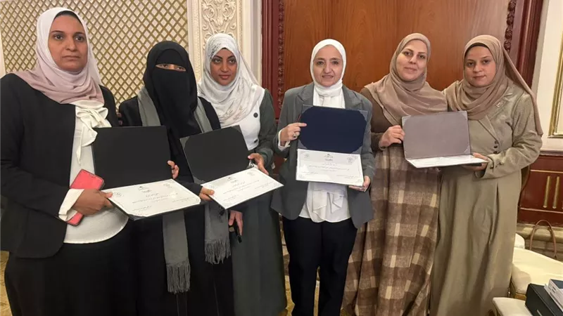 الأعلى للمستشفيات الجامعية يكرم فريق مكافحة العدوى ببني سويف الجامعى