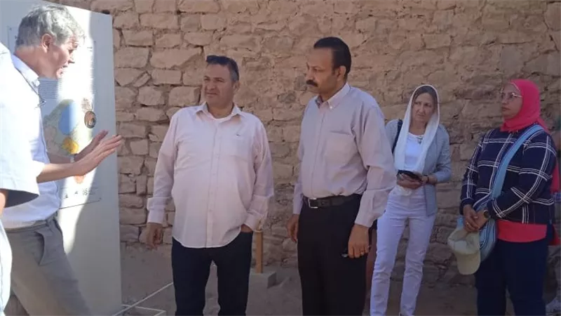 أمين عام الآثار يتفقد أعمال البعثة الألمانية بدير الأنبا سمعان في أسوان 