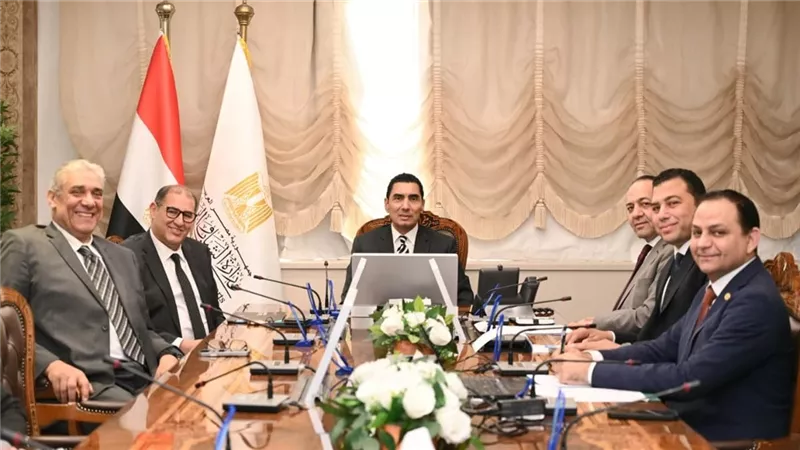 وزير الرياضة يستقبل حازم حمادة لبحث الاستعدادات لمعرض «سبورت إكسبو» 
