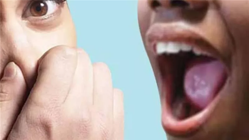 رائحة الفم الكريهة في الصيام : علامة طبيعية أم تنبيه لمشكلة صحية؟