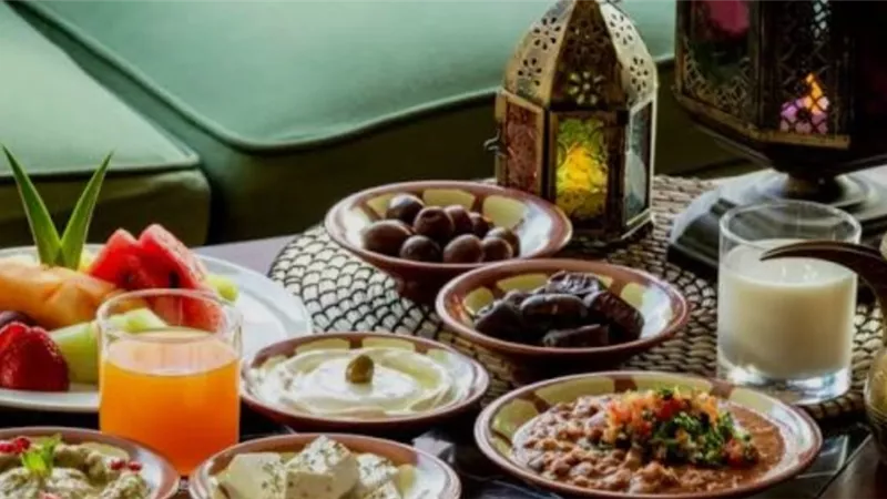 أهمية السحور في رمضان.. نصائح ذهبية لصيام بدون عطش أو تعب