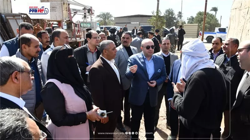 محافظ الفيوم يتابع ميدانياً حملة لإزالة مباني مخالفة بحي جنوب وإجراءات رادعة 
