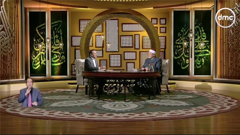 ما معنى «إني جاعل في الأرض خليفة».. خالد الجندي يوضح