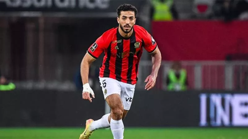 محمد عبد المنعم يتعرض للهزيمة الـ15 مع نيس في الدوري الفرنسي