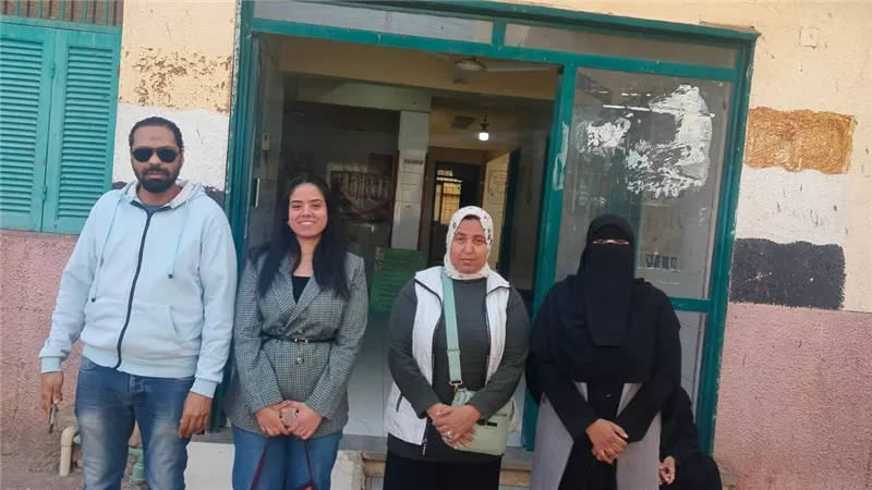الكشف الطبي على 792 مواطنًا في قافلة طبية بقرية الرئيسية بنجع حمادي 
