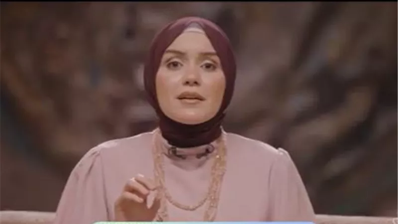 يمنى عاطف: الرسول كان يتعامل مع غيرة زوجاته بحكمة وهدوء