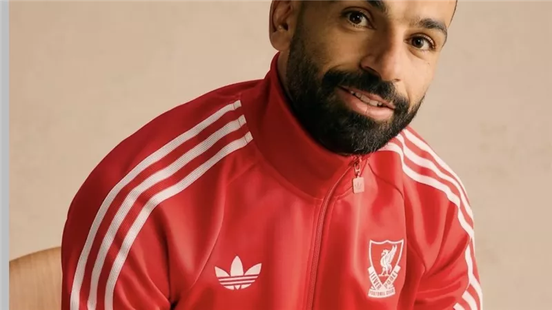 أسعاره معقولة.. محمد صلاح يتصدر الإعلان الدعائي لملابس ليفربول الجديدة