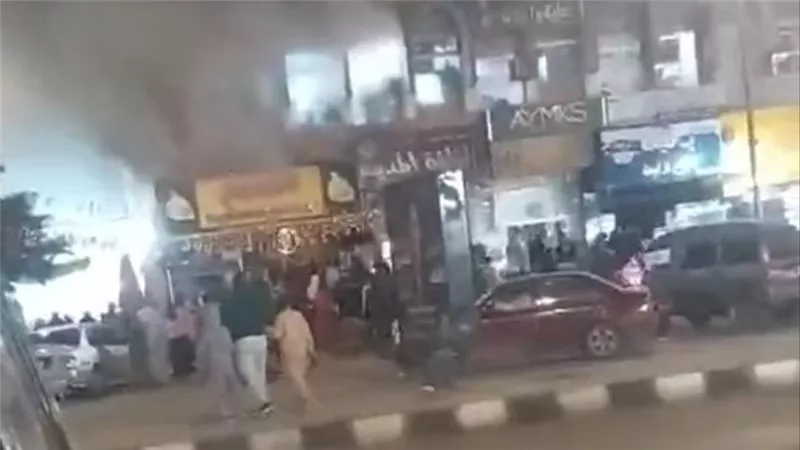 إصابة 3 اشخاص في اندلاع حريق بوحدة سكنية بمنطقة الشنهورية بقنا