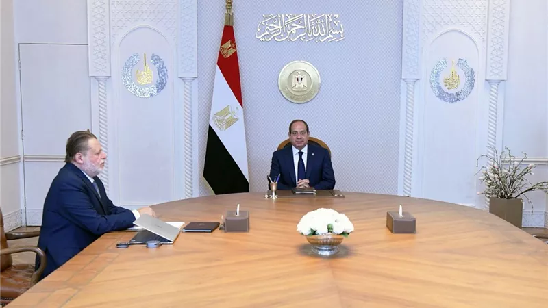 الرئيس السيسي يناقش تطورات وإنجازات القطاع المصرفي مع محافظ البنك المركزي