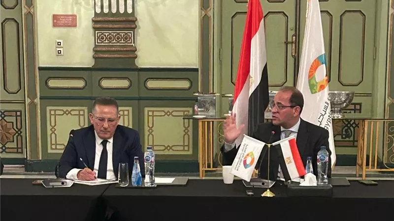 رئيس الغرف السياحة يشيد بحزمة التسهيلات الضريبية لدعم القطاع 
