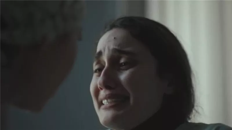 مسلسل صحاب الأرض الحلقة 3 .. سارة يوسف تكشف هويتها لـ منة شلبي