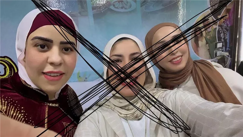 خناقة ستات على السوشيال... ملكة الفوسفور وأم مكة تثيران جدل المتابعين