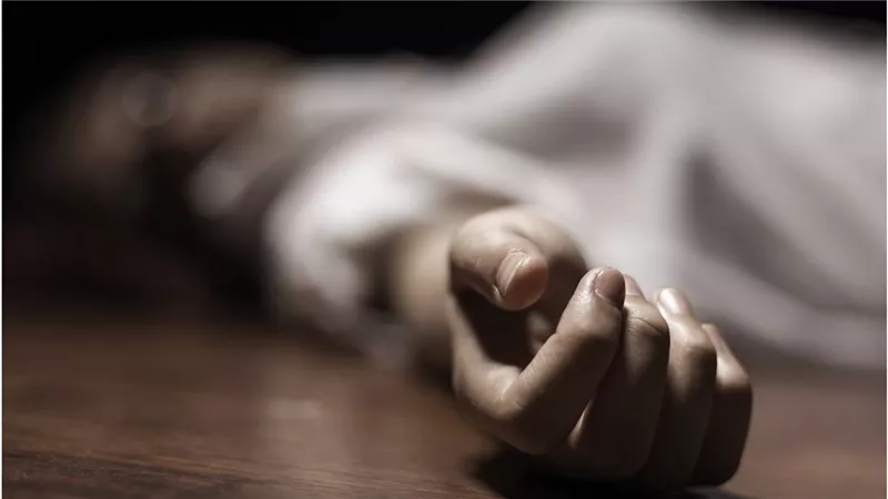 ضربني بالكتر.. شاهد يفجر مفاجأة بقضية قتل سيدة ونجلتها|خاص