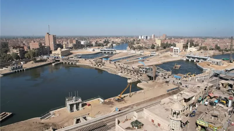 تشغيل مجموعة قناطر ديروط الجديدة لتحسين عملية الري في ١.٦٠ مليون فدان بالصعيد