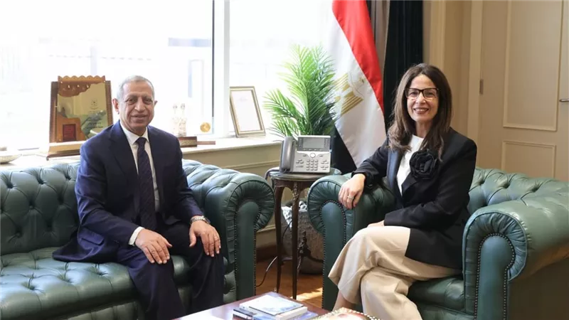 وزيرة الثقافة تلتقي رئيس الأكاديمية العربية للعلوم والتكنولوجيا والنقل البحري