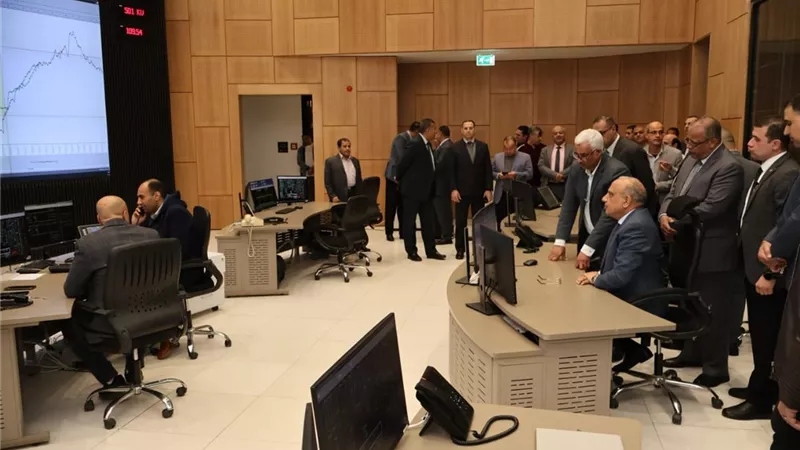  وزير الكهرباء يتفقد المركز القومي للطاقة والجودة الكهربائية خلال شهر رمضان