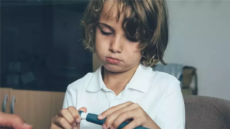  طبيبة تحذر: صغير في سن 7 سنوات نقل للطوارئ بسبب الصيام