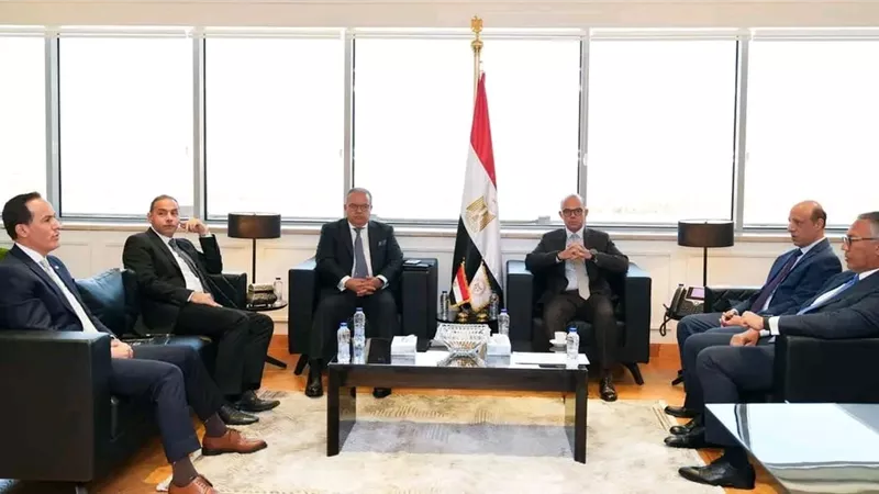 وزير التخطيط يبحث مع البنك الدولي تعزيز الشراكة الاستراتيجية لدعم خطط التنمية