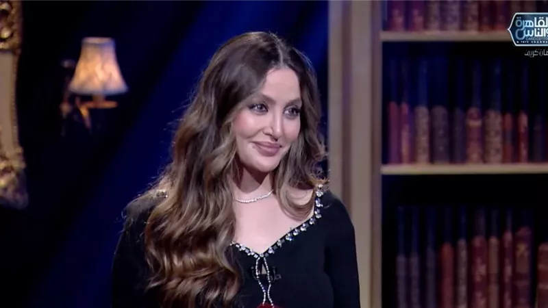 مرام علي تكشف حقيقة ارتباطها بأحمد فهمي: «إشاعة بتضحك»