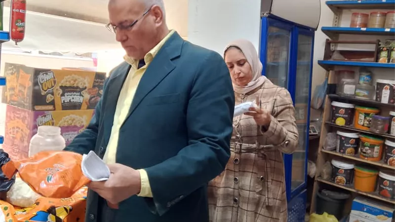حملات تموينية موسعة تنتهي بتحرير 58 محضرًا وضبط لحوم وسلع غير صالحة بالغربية