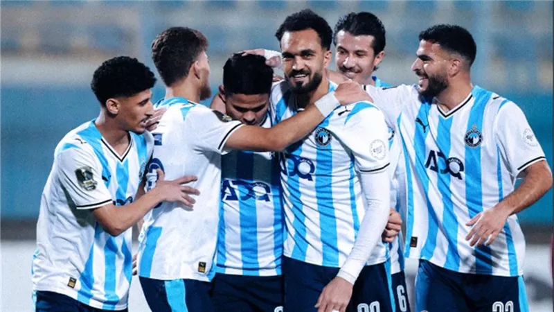مروان حمدي يقود تشكيل بيراميدز في مواجهة غزل المحلة بالدوري