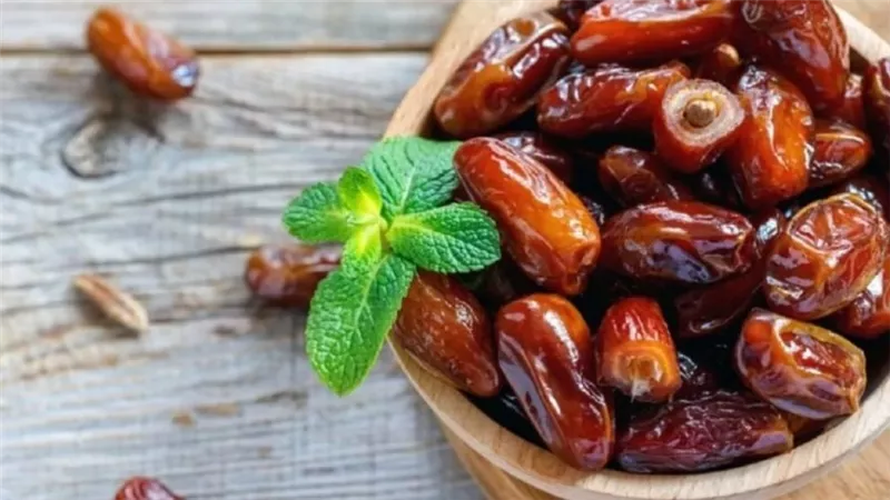 كيف تحافظين على نشاطك ويقظتك طوال ساعات الصيام في رمضان ؟ 	