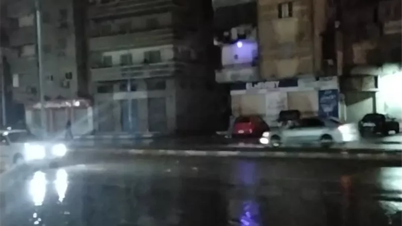 أمطار تجتاح السويس وتأثر جزئي في حركة السير مع انتظام الملاحة البحرية