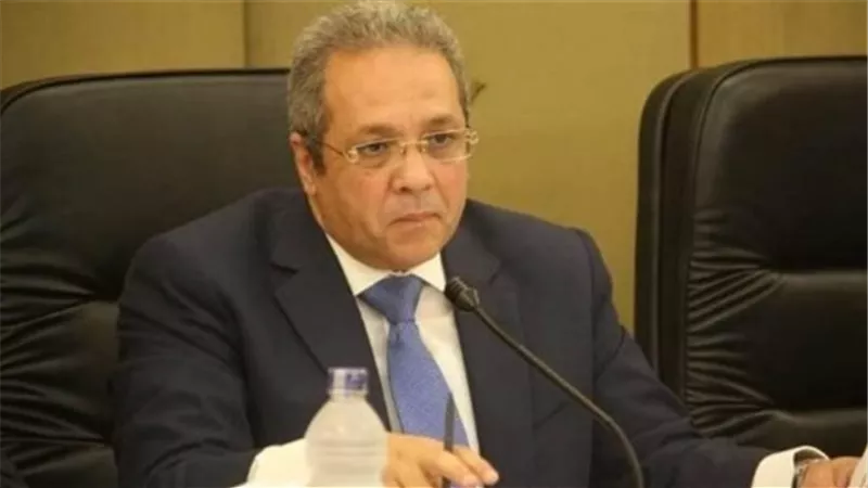 تشغيل المصانع وتقرير بالإنجازات.. مطالبات برلمانية لـ المحافظين الجدد