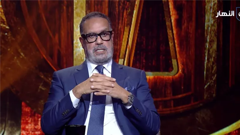 جمال العدل يهاجم الخطيب: «مش عارف يعمل حاجة في الأهلي عشان يمسك الزمالك» 