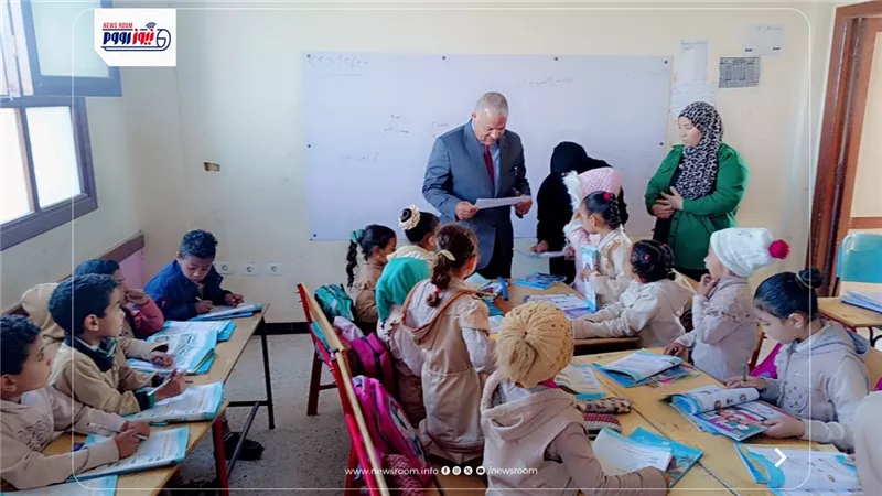  قبيصي: يتابع مستوى الطلاب داخل الفصول ويؤكد على أن 