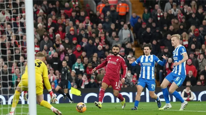 إميل هيسكي: لا يمكن استبدال محمد صلاح.. ودائمًا هو لاعب مثير للإعجاب 