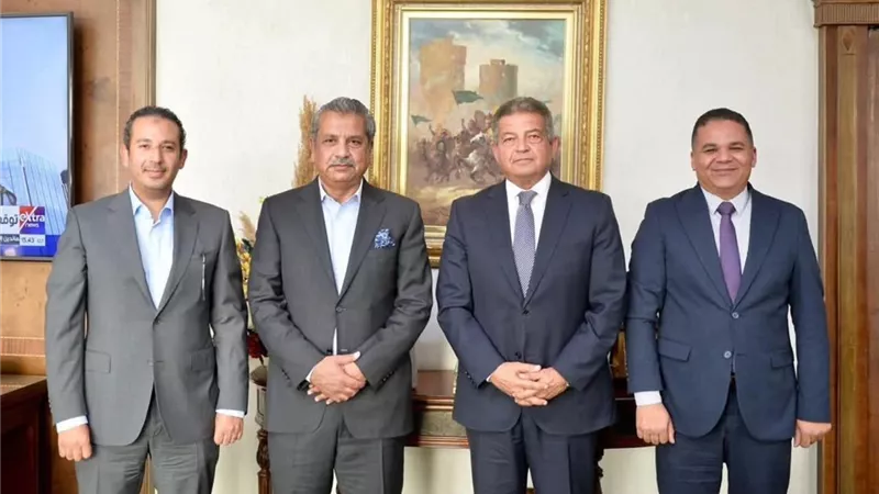خالد عبد العزيز يشيد بالدراما الإذاعية خلال شهر رمضان الكريم