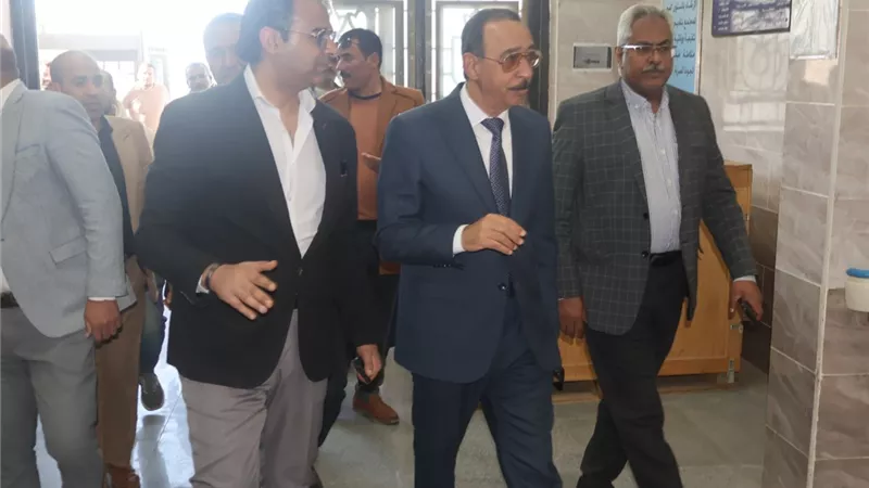 محافظ سوهاج يوجه بإعداد تقرير شامل عن أوضاع المستشفيات وخطة تطويرها