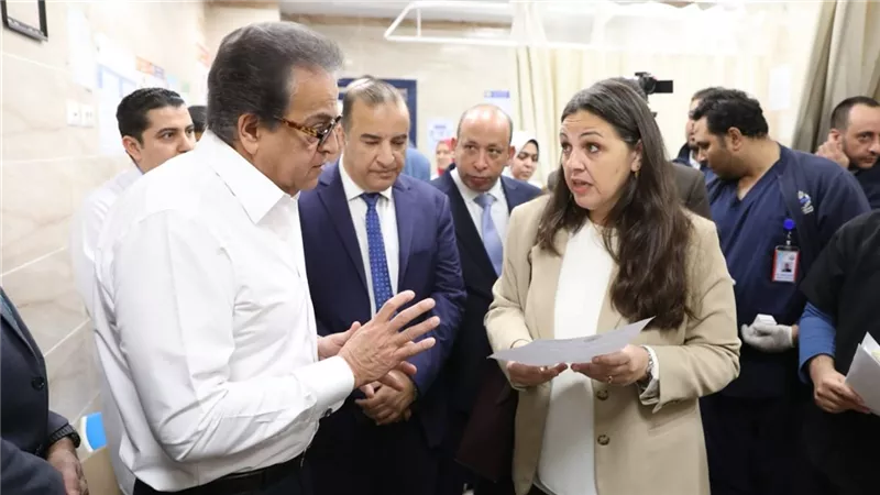وزير الصحة يتفقد أول نموذج مرجعي لرعاية السكتة الدماغية بمستشفى القناطر