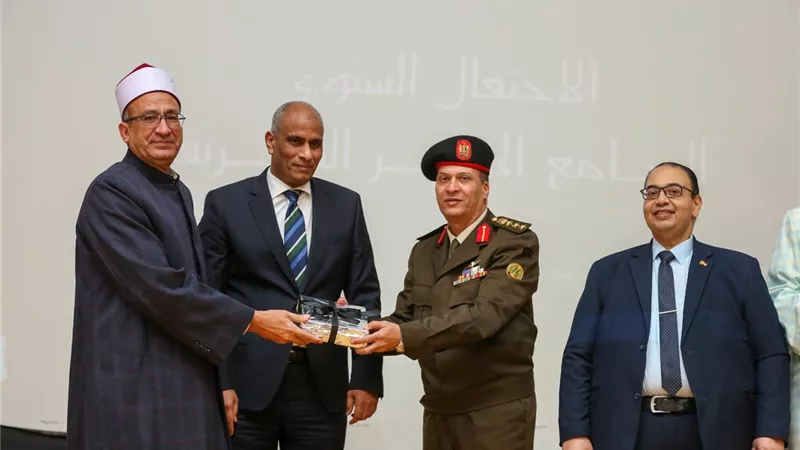  محافظ كفرالشيخ يشهد الاحتفال السنوي للجامع الأزهر