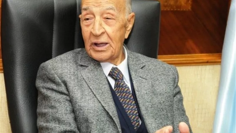 مجلس الوزراء ينعي 