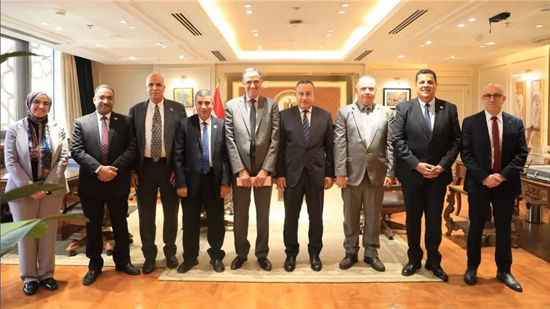  وزير التعليم العالي يؤكد دعم الدولة الكامل لتطوير الجامعات التكنولوجية