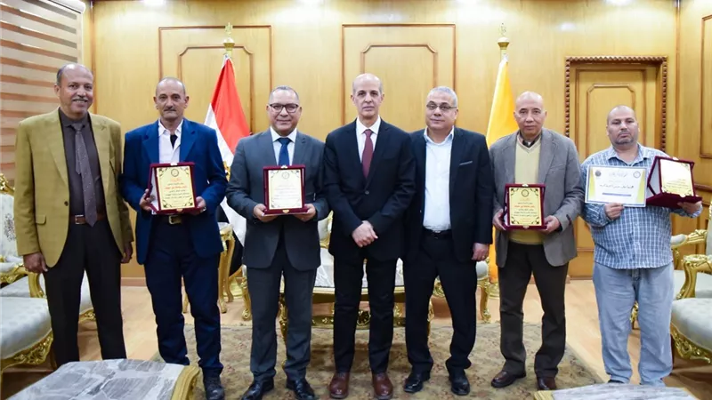 جامعة بنى سويف|تكريمات للجهاز الإداري واستعراض للجهود خلال يناير 