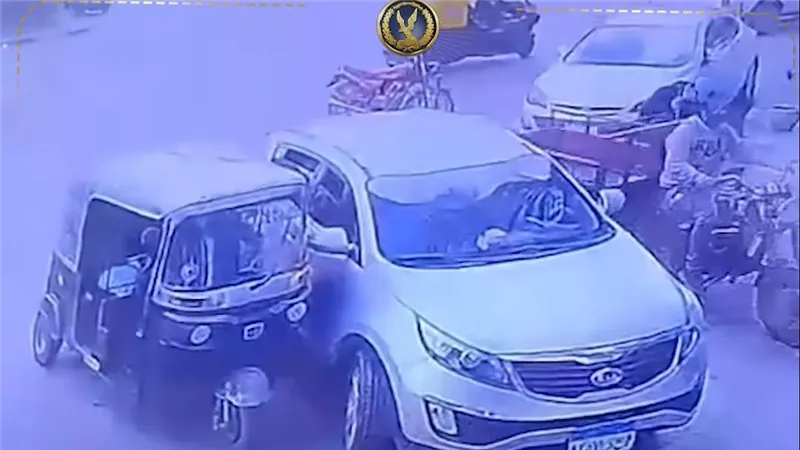 بعد نشر نيوز رووم.. الداخلية تضبط المتهمة بالتعدي على سائق توك توك بسلاح أبيض