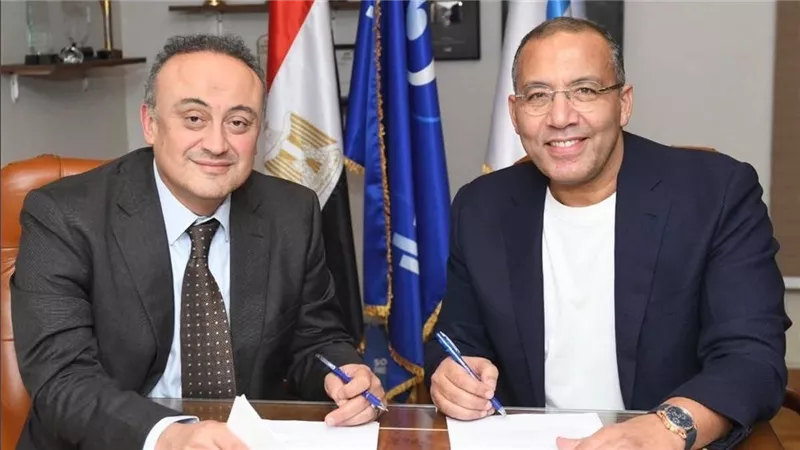 «عشاء عمل» يجمع خالد صلاح و«النهار» من جديد.. والكحكي يشيد بخبرته