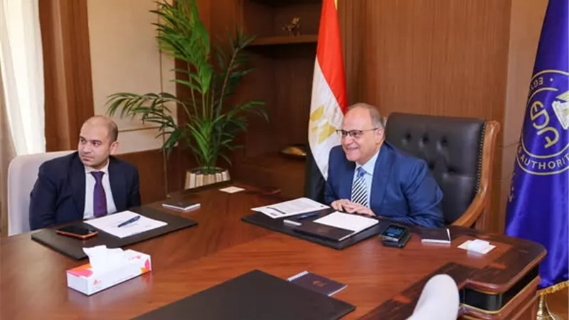 الغمراوي يعقد اجتماعاً مع مديرالهيئة الإيفوارية لتنظيم المنتجات الصيدلانية