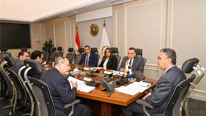 من 9 صباحاً لـ 12 مساءً.. «التموين» تعلن مواعيد جديدة لصرف المنحة الإضافية