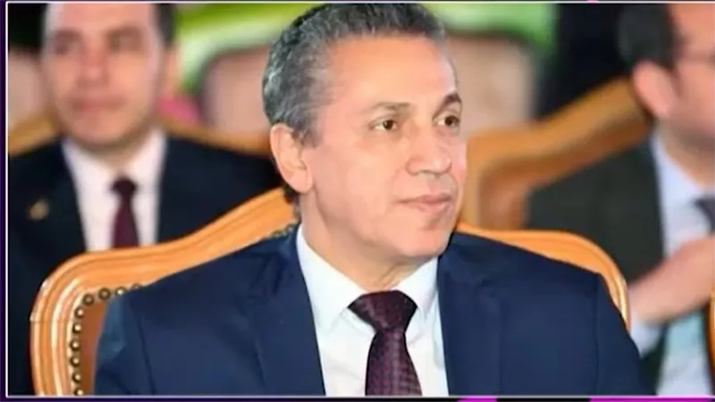 هل سحبت الحكومةمشروع قانون الأحوال الشخصية من البرلمان؟.. رضا عبدالسلام يرد