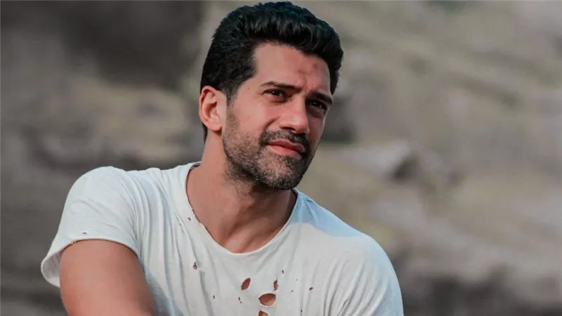 ادعوا له بالرحمة والمغفرة.. وفاة زوج عمة الفنان أحمد مجدي 