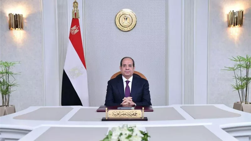 السيسي يشارك في اجتماع طارئ ويطالب بوقف التصعيد وحماية سيادة الدول العربية 