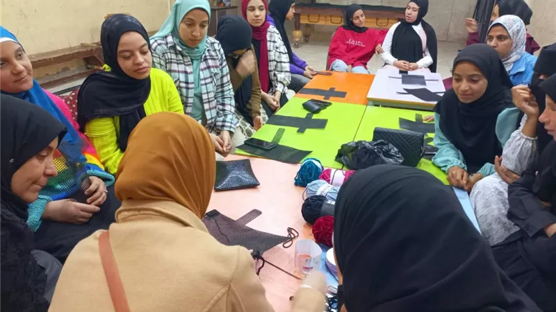 محافظ أسيوط: تنظيم دورات 