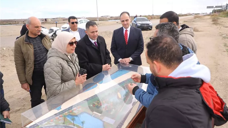 محافظ دمياط يتابع اعمال تطوير مدخل شطا ويراجع مخططات التنفيذ الجديدة