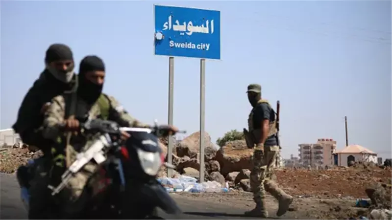 عاجل.. سوريا: 4 قتلى في السويداء إثر سقوط شظايا صاروخ إيراني