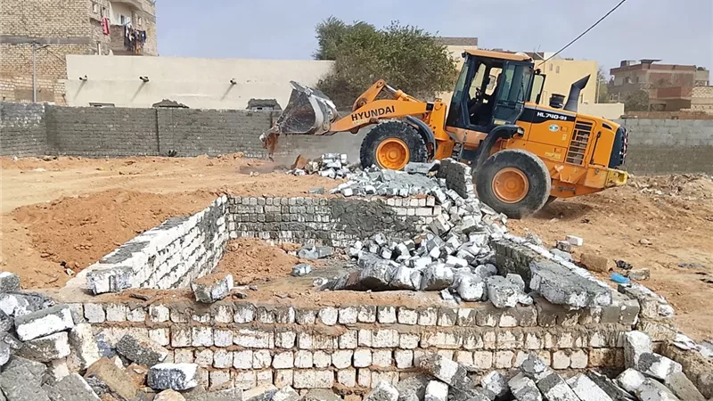 محافظ الإسكندرية يقود حملات مكبرة لإزالة التعديات ضمن الموجة 28